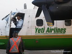 Yeti Airlines. Don't fasten your seatbelts. Het heeft toch geen zin.